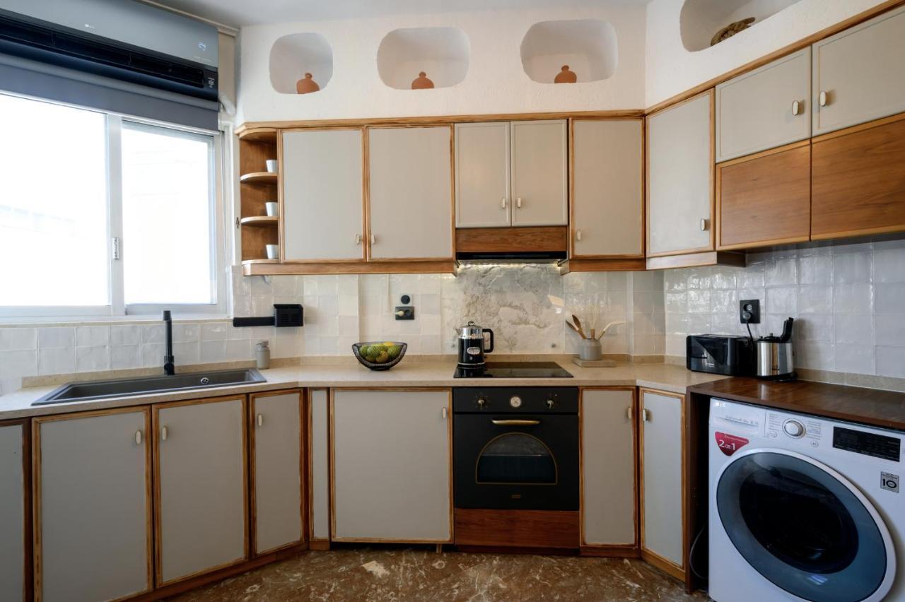 Relaxed Art Deco Maisonette Pagrati アテネ エクステリア 写真
