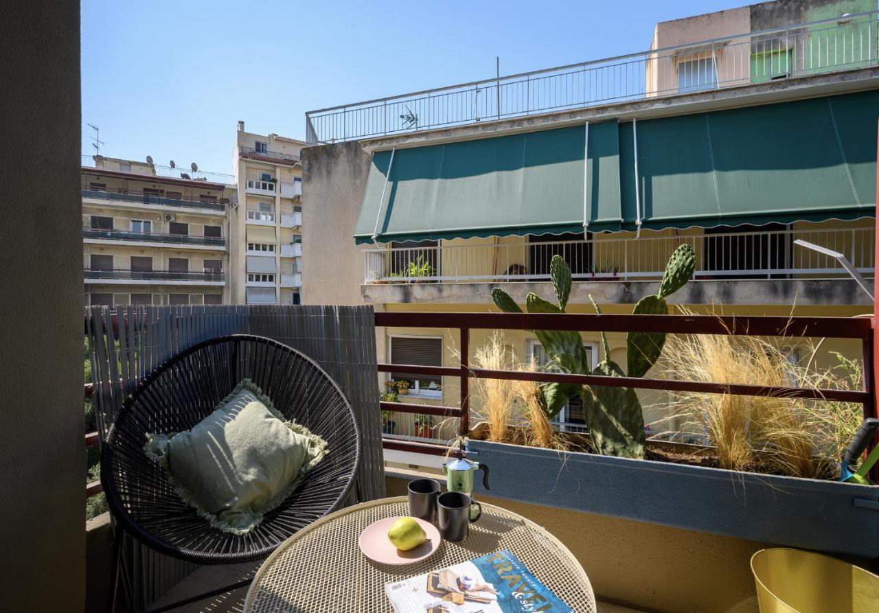 Relaxed Art Deco Maisonette Pagrati アテネ エクステリア 写真